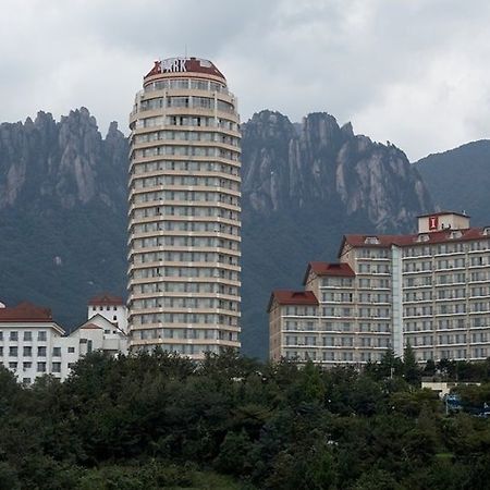 I Park Condominium Sokcho Exterior photo